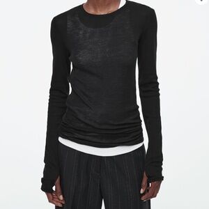 COS CREW-NECK MERINO WOOL TOP